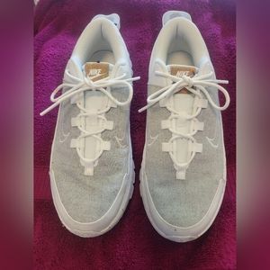 Nike Women's Crater Remixa Sneakers